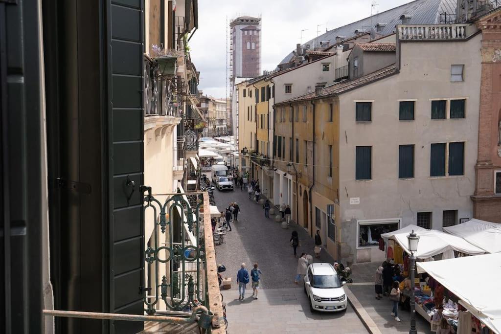 Enjoy Home - Appartamento Orologio, Piazza Dei Signori Πάδοβα Εξωτερικό φωτογραφία